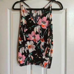 EXPRESS TOP - SIZE SMALL
